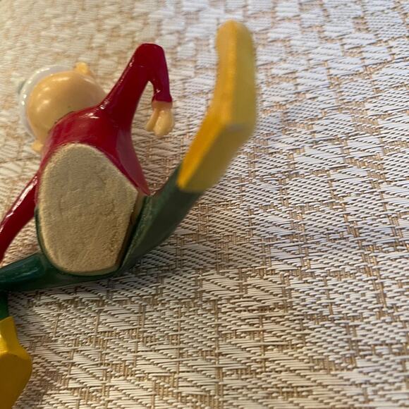 Vintage sitting shelf pixie elf resin 1981 Christmas - Picture 7 of 11